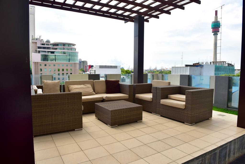 Skylounge Apartment קולומבו מראה חיצוני תמונה